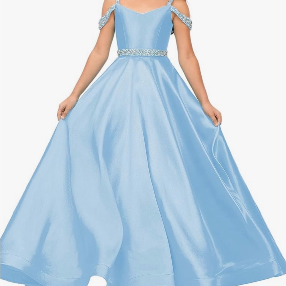 New light blue pageant dress size 2 little girls